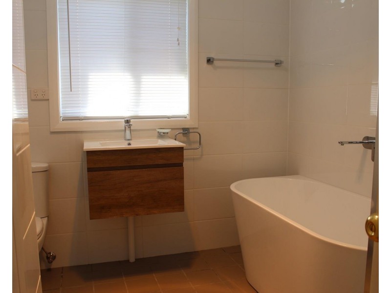 380 Kenilworth Street, East Albury NSW 2640