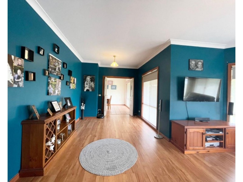 1225 Table Top Road, Table Top NSW 2640