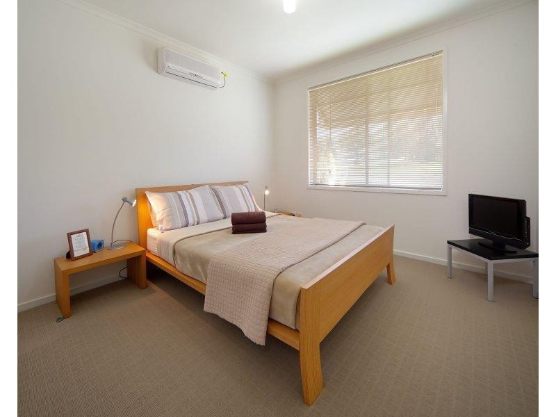 1/107 Southernview Drive, Albury NSW 2640