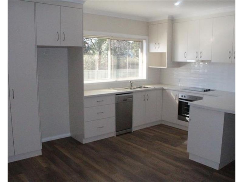 506 McDonald Road, Lavington NSW 2641