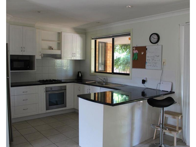 34 Briese Court, Thurgoona NSW 2640