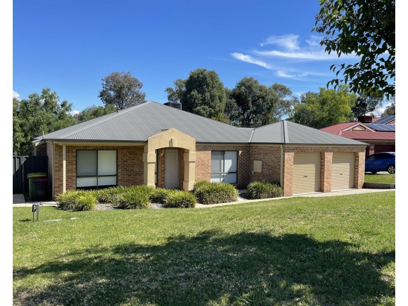 41 Heppner Court, Thurgoona NSW 2640