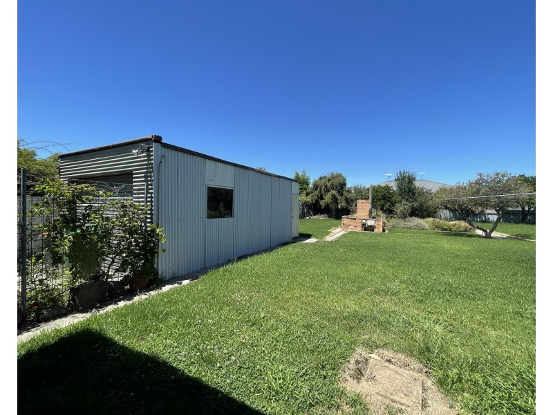 549 Sanders Avenue, Lavington NSW 2641