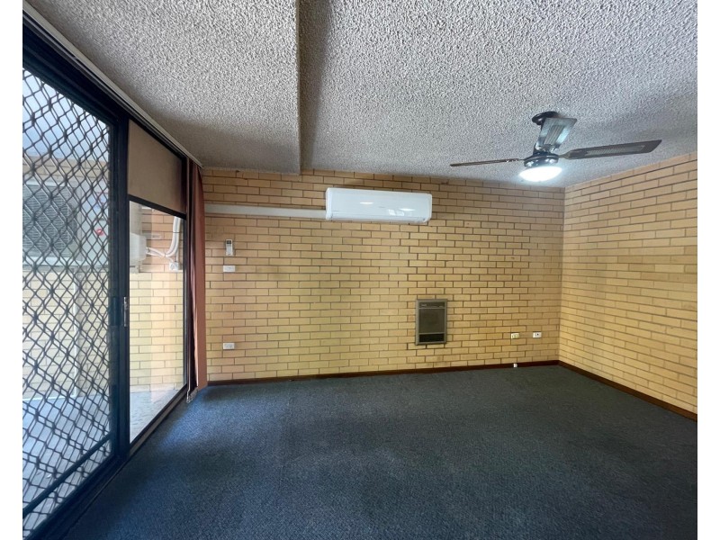 31/429 McDonald Road, Lavington NSW 2641