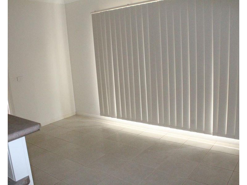 1/385 Nowland Avenue, Lavington NSW 2641