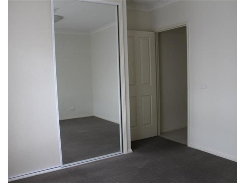 1/385 Nowland Avenue, Lavington NSW 2641