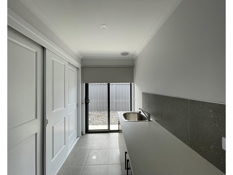 199 BROOKLYN Drive, Thurgoona NSW 2640