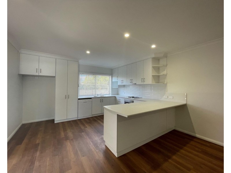 555 McDonald Road, Lavington NSW 2641