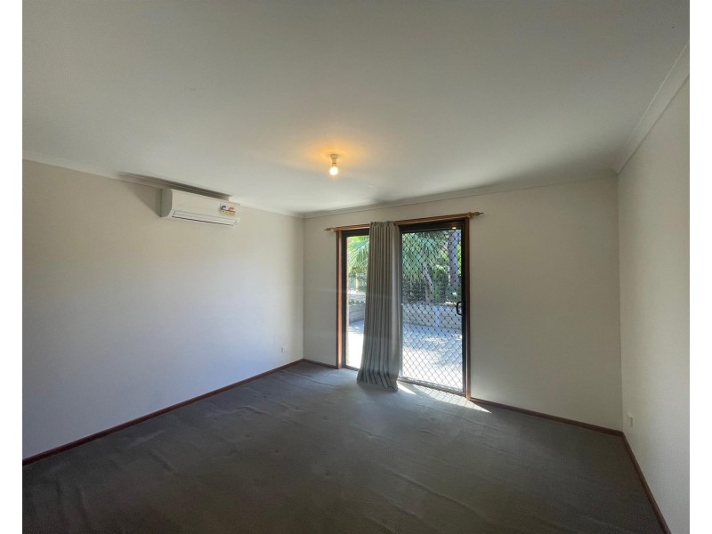 4 Benn Crescent, West Albury NSW 2640