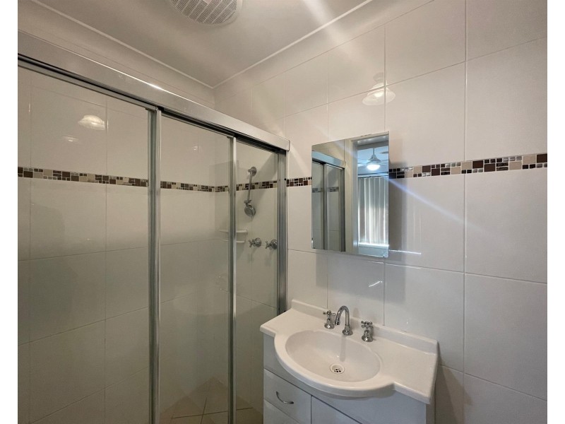 383 Douglas Road, Lavington NSW 2641