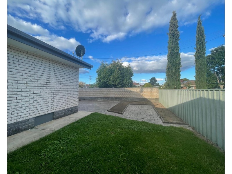 383 Douglas Road, Lavington NSW 2641