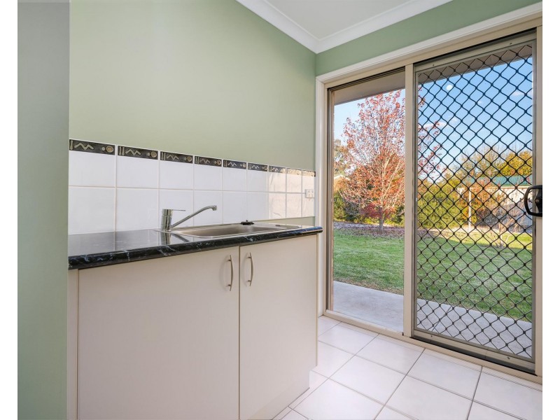 85 Adams Street, Jindera NSW 2642