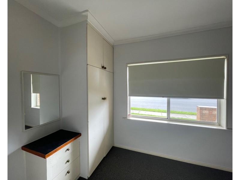 2/379 Tarakan Avenue, North Albury NSW 2640