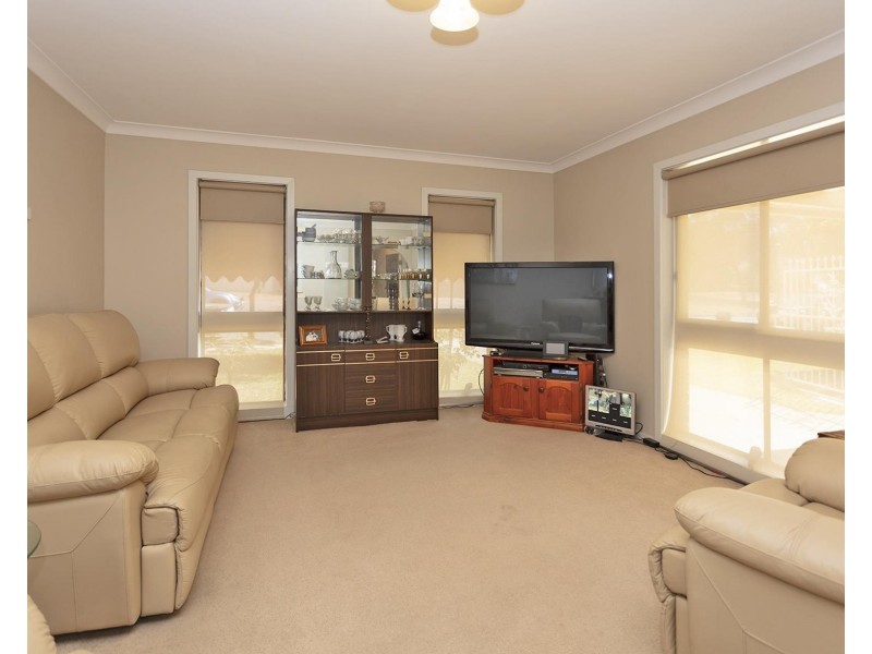 415 Kaitlers Road, Lavington NSW 2641