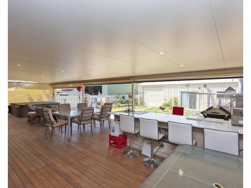 415 Kaitlers Road, Lavington NSW 2641