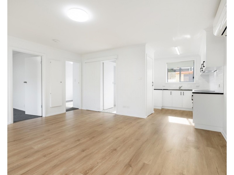 1/486 Ashford Street, Lavington NSW 2641