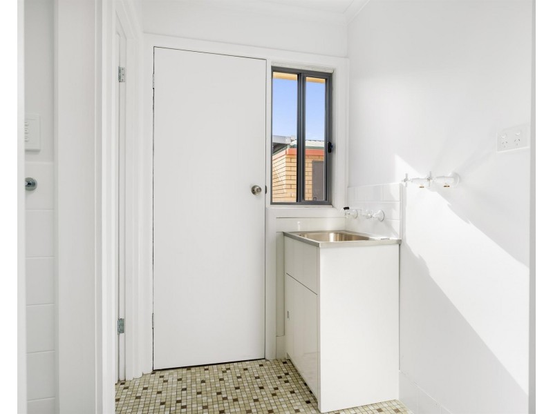 1/486 Ashford Street, Lavington NSW 2641