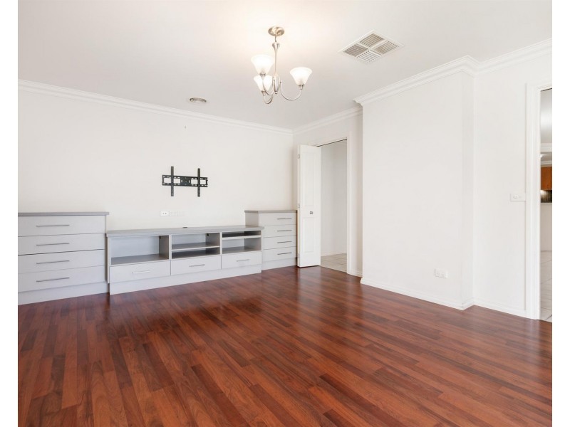 7 Dillagar Place, Springdale Heights NSW 2641