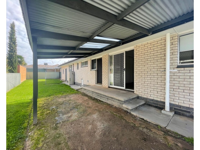 383 Douglas Road, Lavington NSW 2641