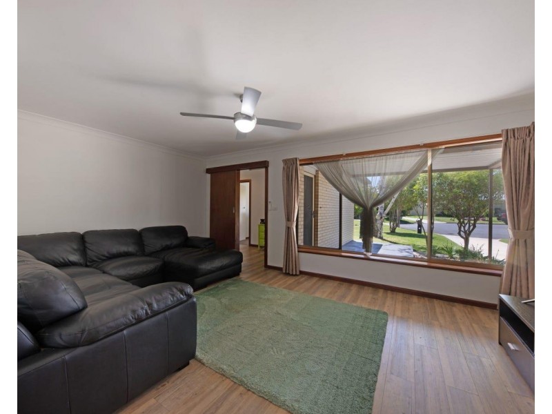 447 Bundarra Place, Lavington NSW 2641