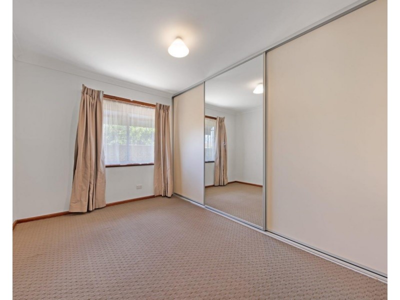 447 Bundarra Place, Lavington NSW 2641