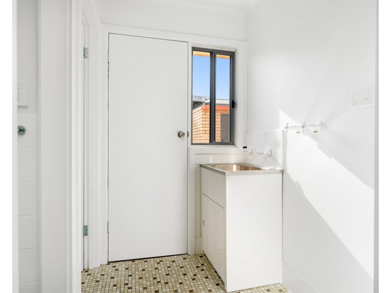 1/486 Ashford Street, Lavington NSW 2641