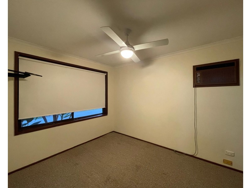 1/486 Kotthoff Street, Lavington NSW 2641