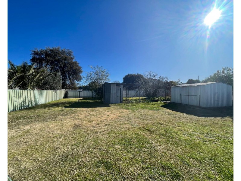 973 Mate Street, North Albury NSW 2640
