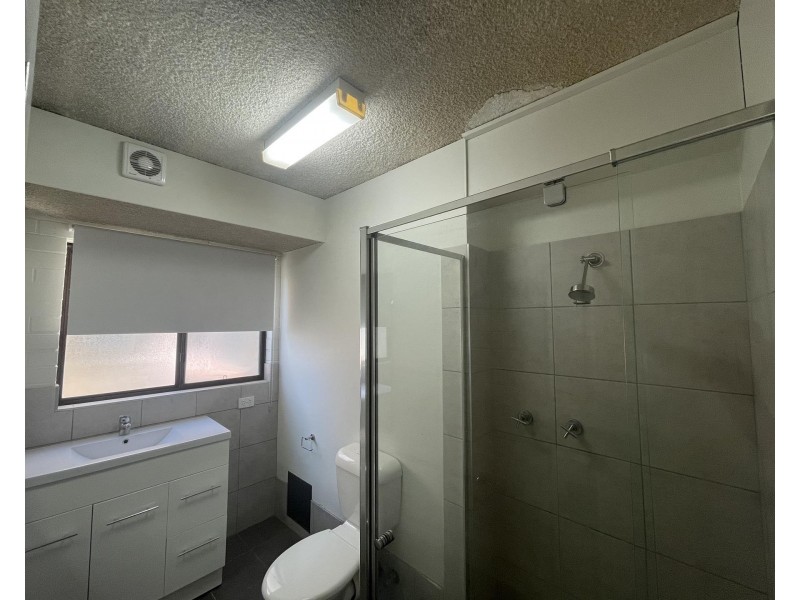 11/429 McDonald Road, Lavington NSW 2641