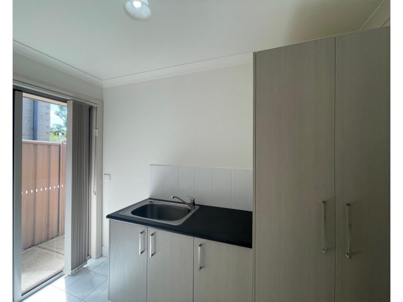 258 Vickers Road, Lavington NSW 2641