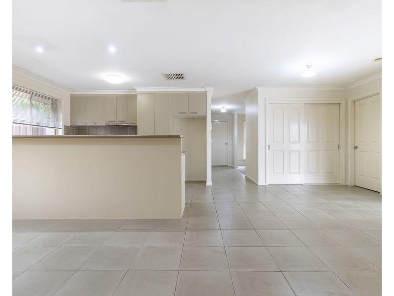 23 Dalbirra Place, Springdale Heights NSW 2641