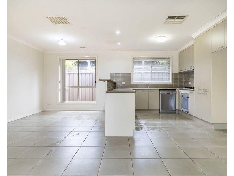 23 Dalbirra Place, Springdale Heights NSW 2641