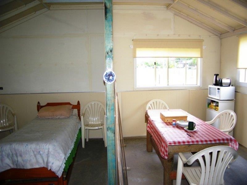 106-110 Caroline St, Bendemeer NSW 2355