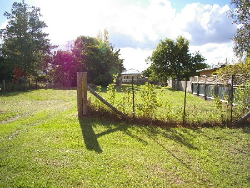 140 Bridge Street, Uralla NSW 2358