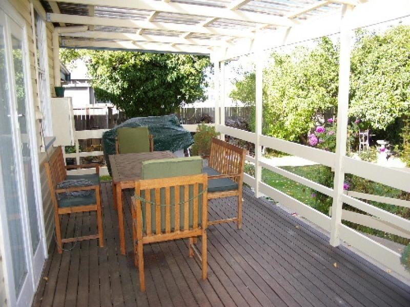 140 Bridge Street, Uralla NSW 2358