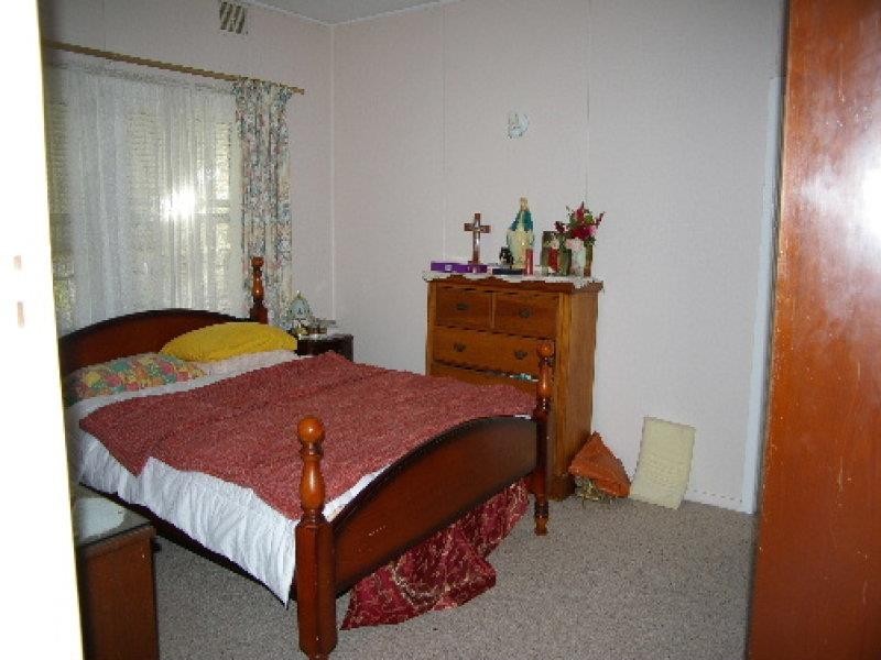 140 Bridge Street, Uralla NSW 2358