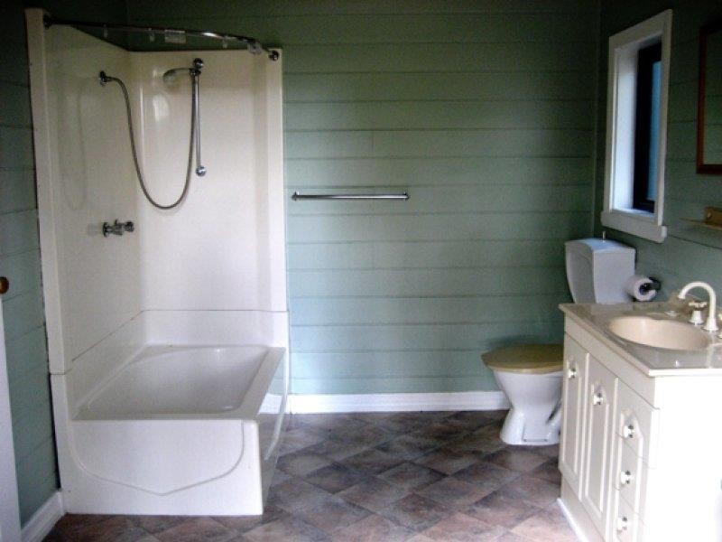 78 Queen St, Uralla NSW 2358