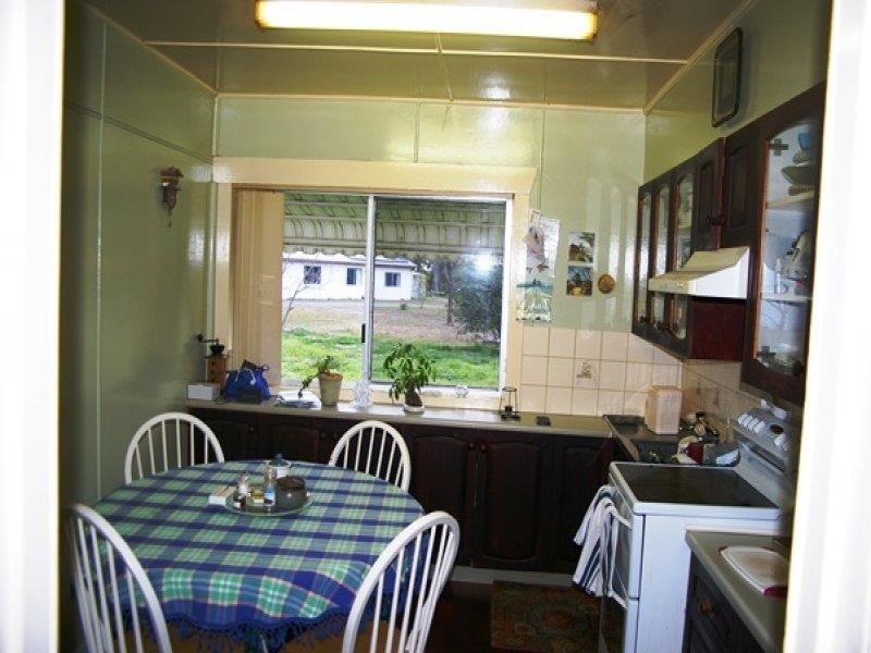 13 Rifle Range Road, Uralla NSW 2358