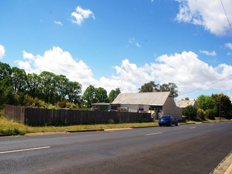 169 Bradley Street, Guyra NSW 2365