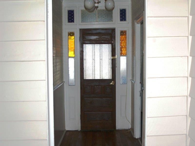 81 Bridge St, Uralla NSW 2358