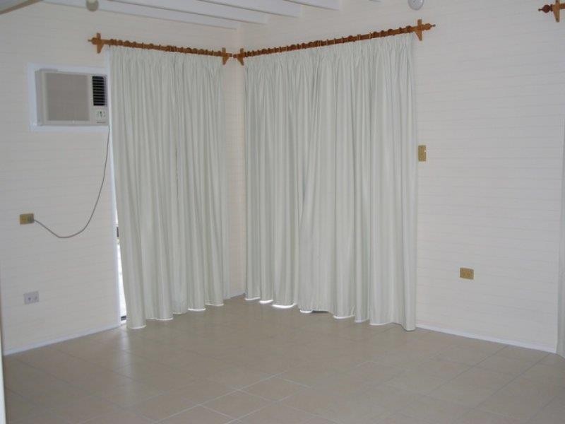 22 Fitzroy Street, Uralla NSW 2358