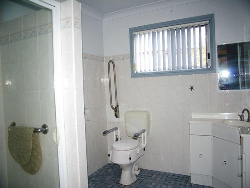 44 Hill St, Uralla NSW 2358