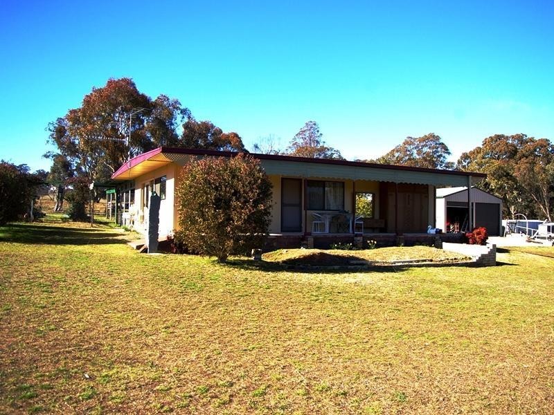46 Andersons Rd, Uralla NSW 2358