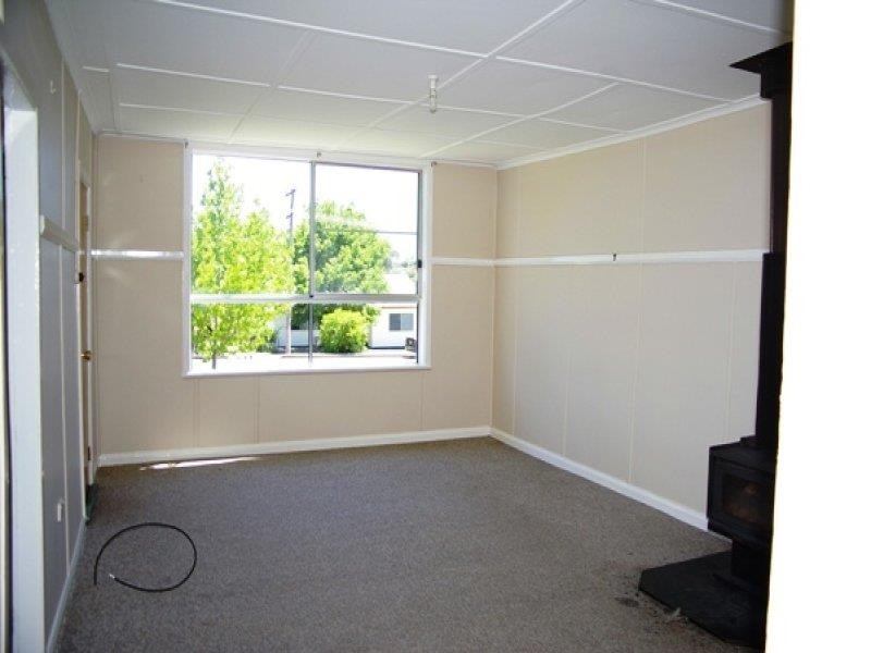 185W Fitzroy Street, Walcha NSW 2354