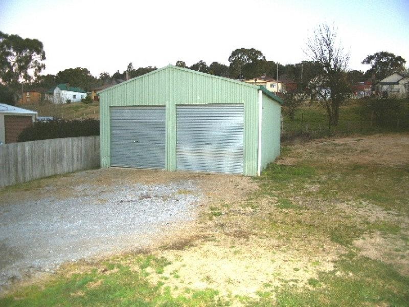 185W Fitzroy Street, Walcha NSW 2354