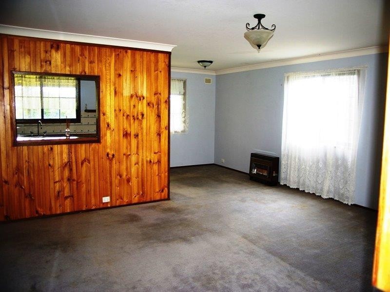 105 Everton Vale Road Road, Rocky River NSW 2358