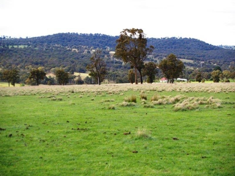 6362 New England Hwy, Uralla NSW 2358
