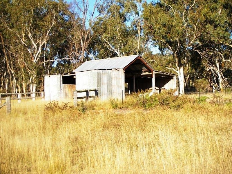 38 Green Valley Rd, Bendemeer NSW 2355