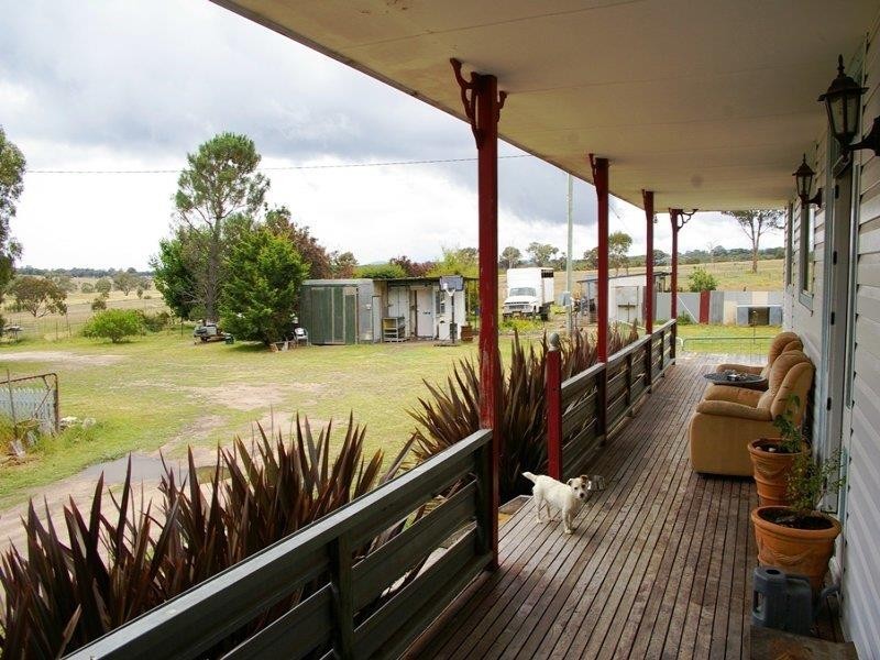 1147 Retreat Rd, Uralla NSW 2358