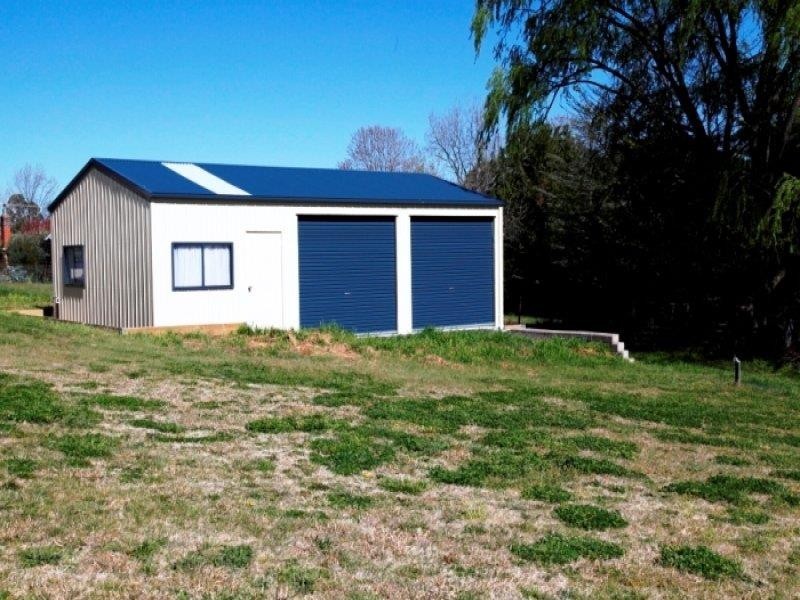 5A Bridge St, Uralla NSW 2358